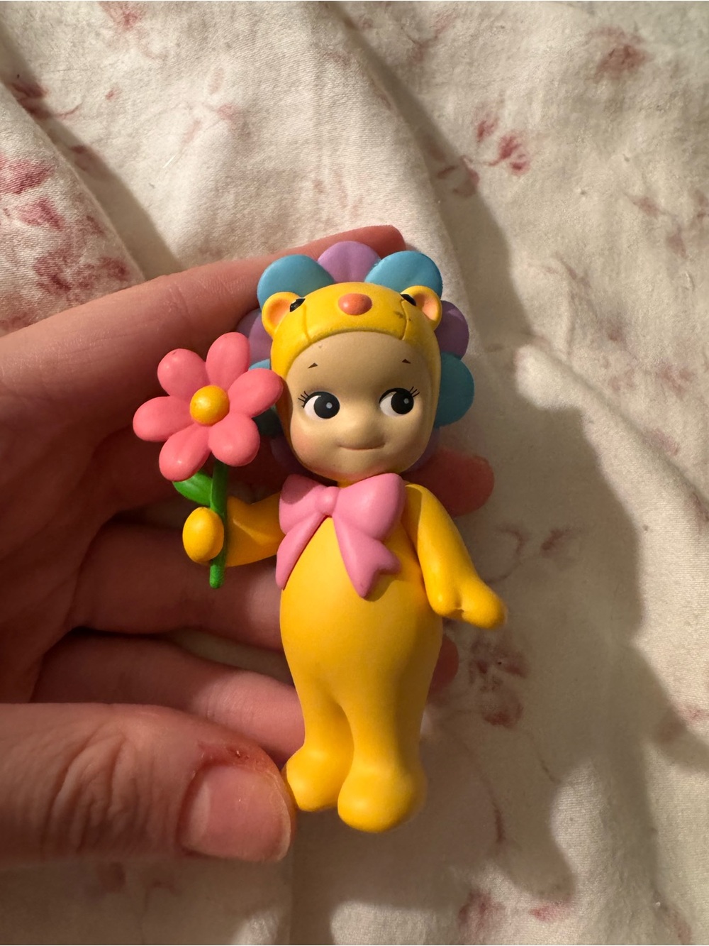Sonny Angel Mini Figure Flower Gift Series - Yellow Bear
